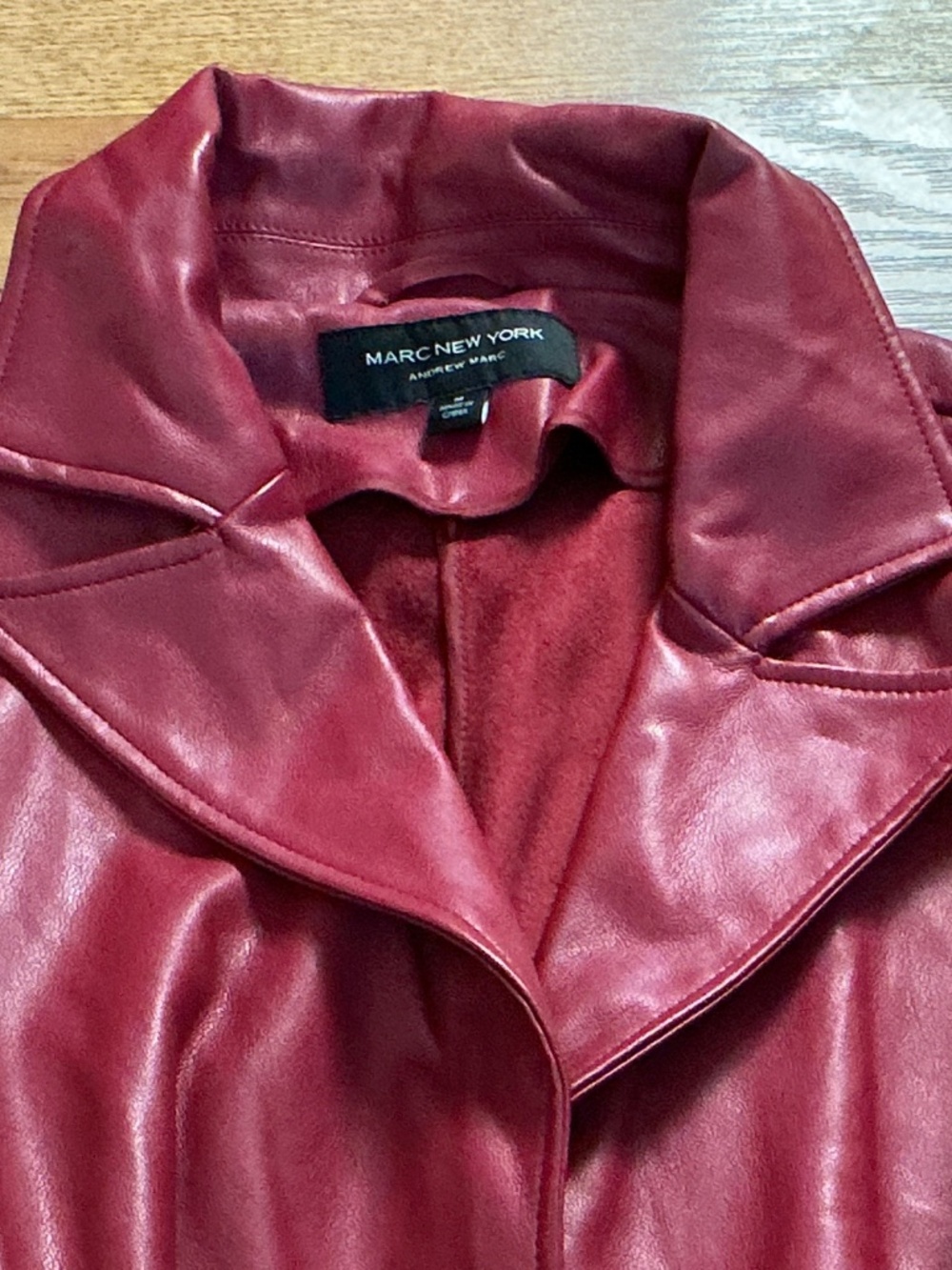 Marc New York Red Faux Leather Belted Collared Tunic Vest Size M - Picture 5 of 6